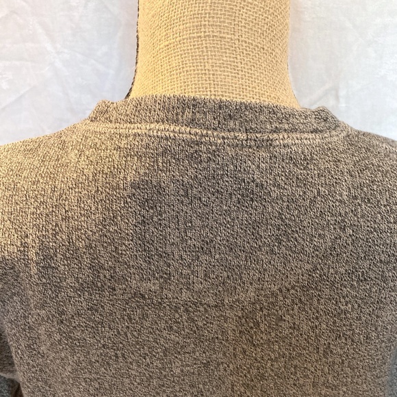 Eddie Bauer gender neutral sweater sweatshirt, small, black and tan weave. - Picture 6 of 11